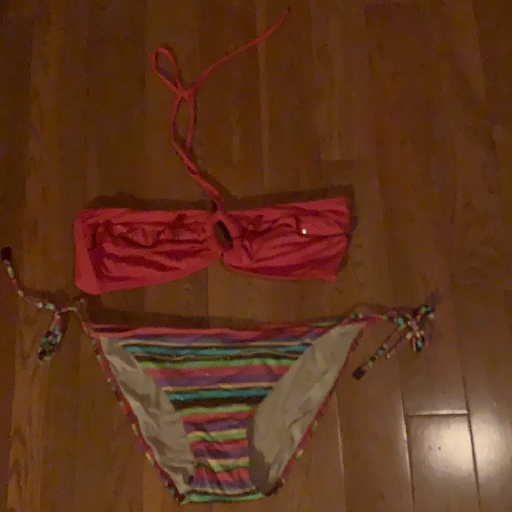 Hot Girl Summer! Size L fits like a M